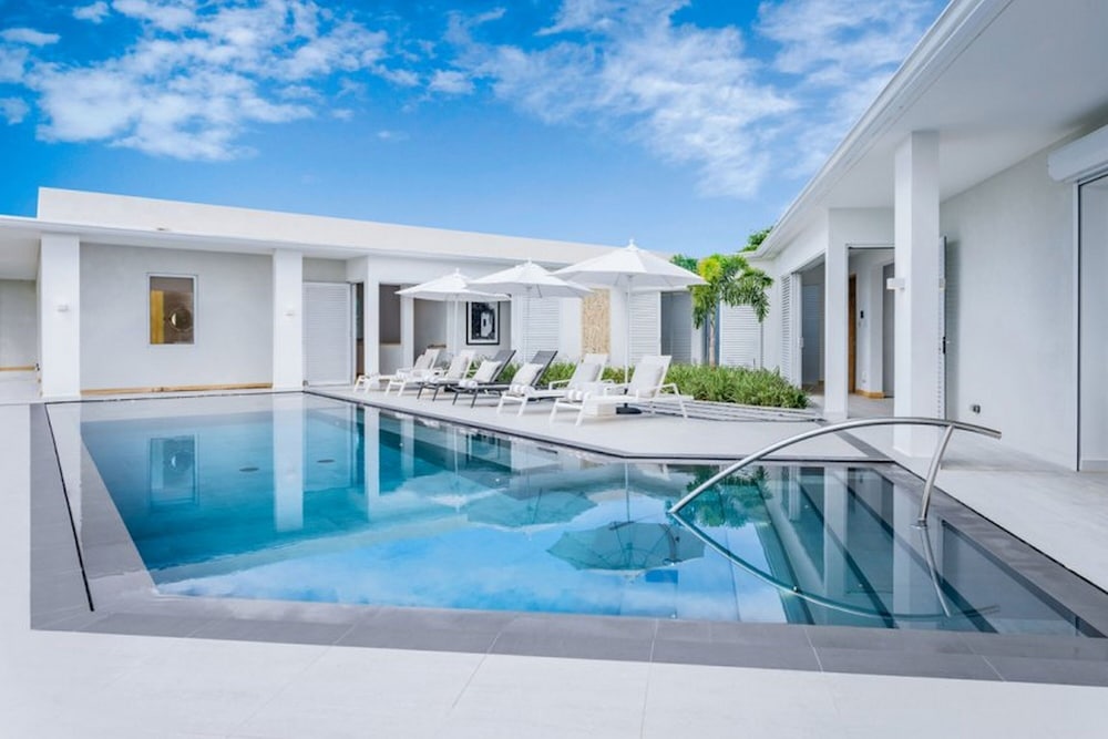 Cool Breeze by Blue Sky Luxury