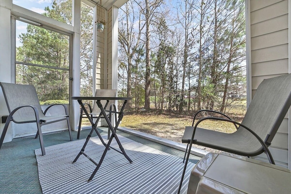 River Oaks 57b 2 Bedroom Condo