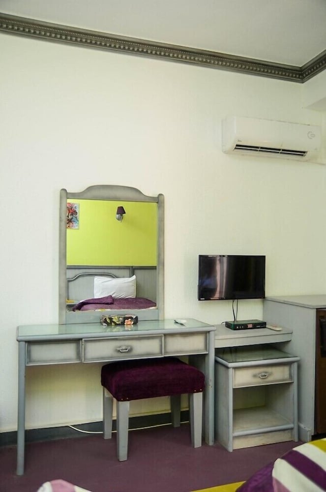 Plan B El Montazah Hotel view 5