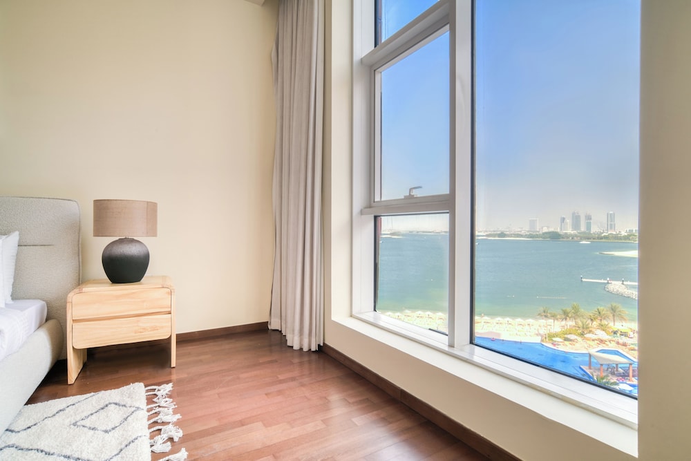 Tiara Residences - Mint Stay
