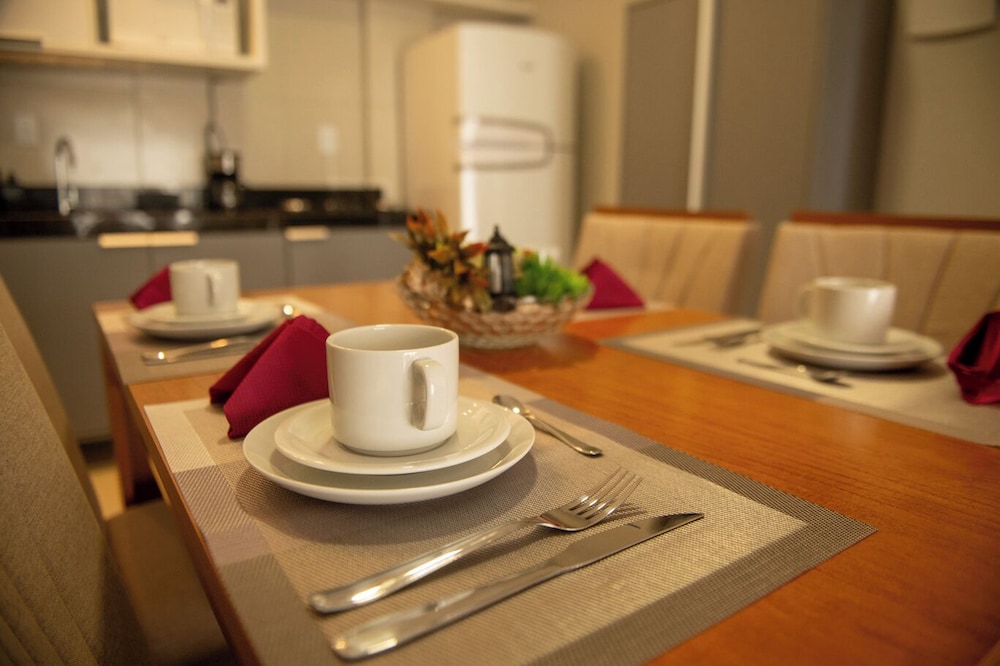 Apto Pet Friendly com Piscina a 100m da Orla