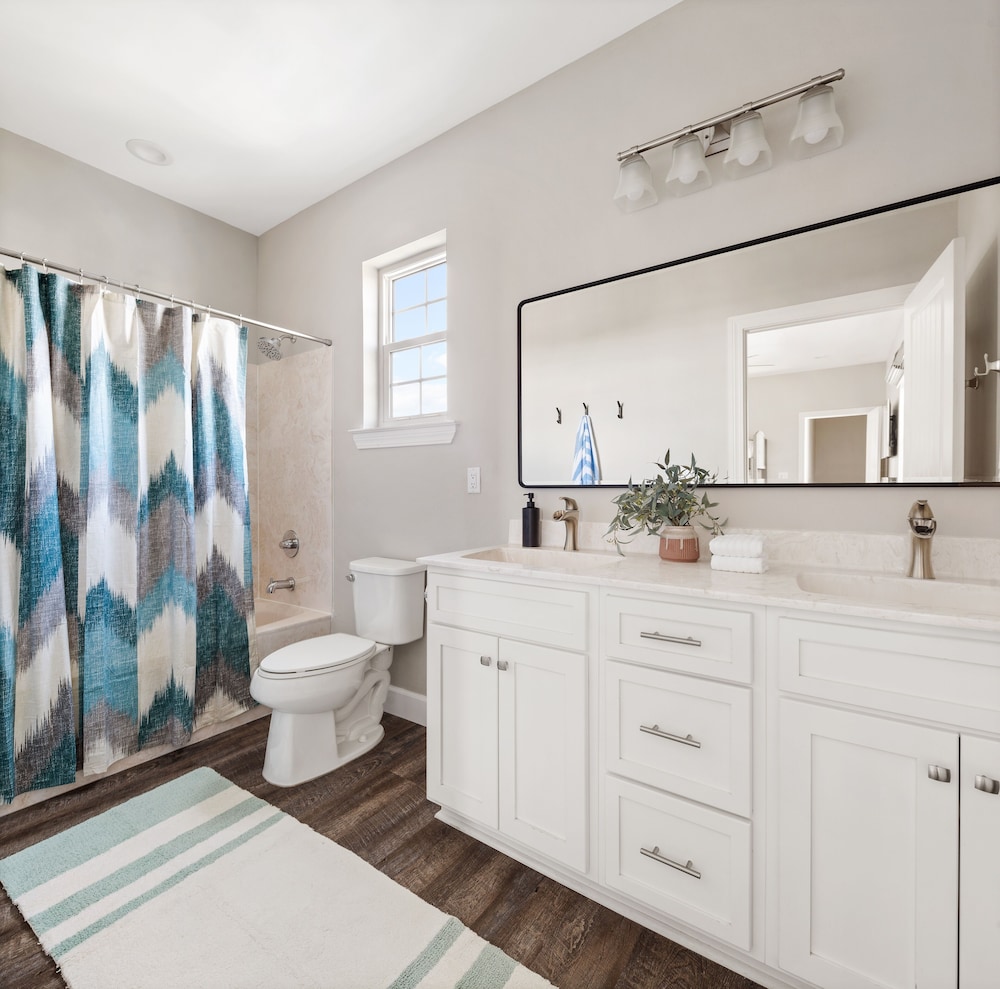 Luxury Living Miramar Dream House Retreat 5 Bedroom Home