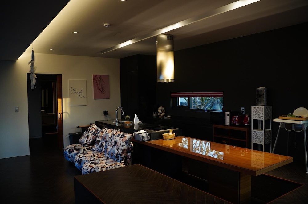 Jeju Blancde Aewol Pension view 2