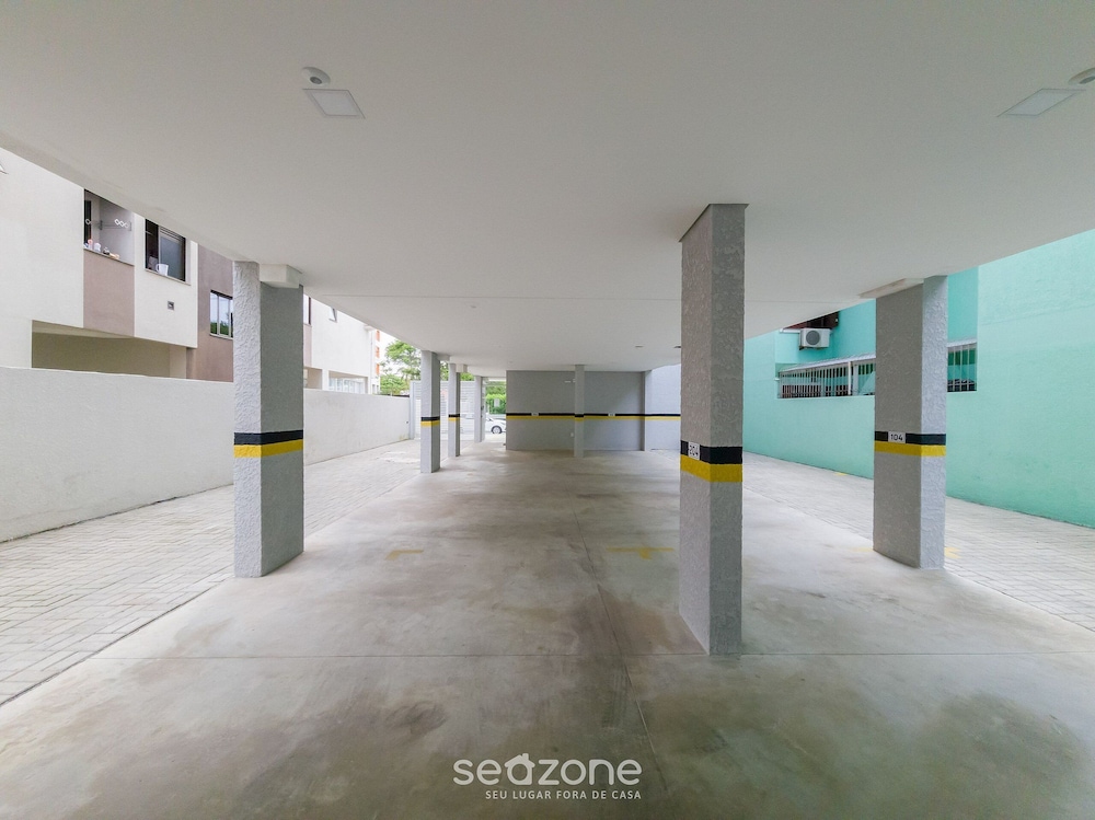 Nice and Equipped Apt. 200m From the Beach Pra0304