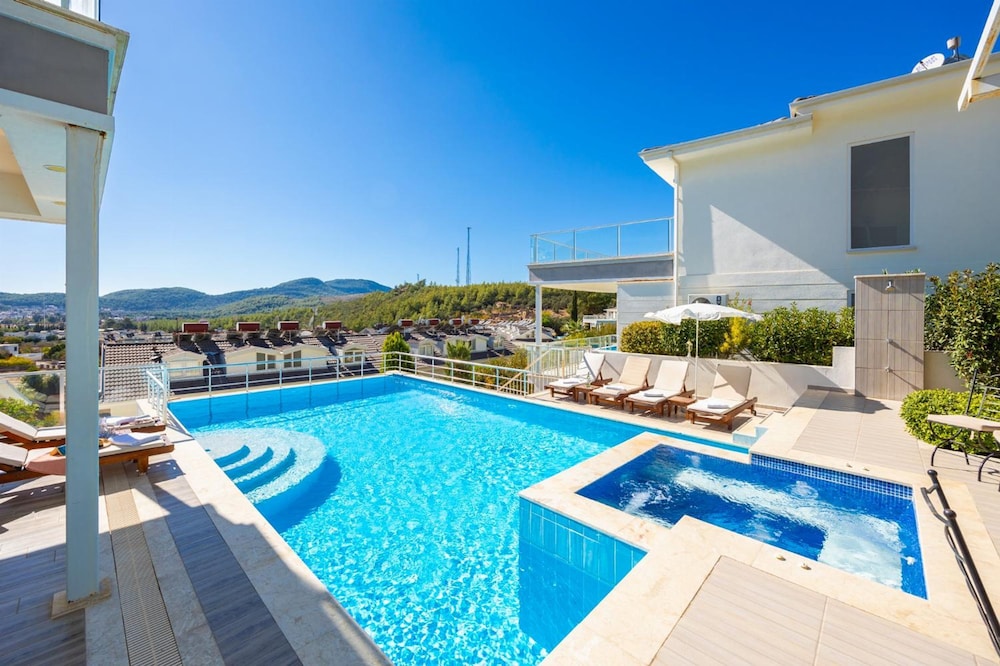 Residence Villa 1 in Oludeniz