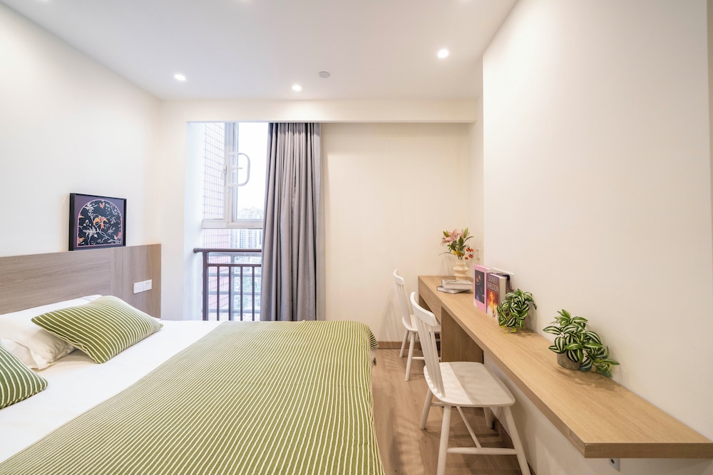 Book and Bed-QuYang Road