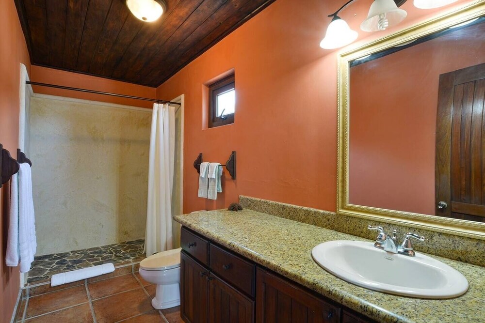 Green Orchid Escape 2 Bedroom Apts