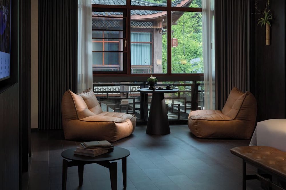 FunGee S Hotel Zhangjiajie National Park