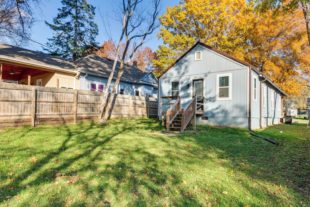 Charming Missouri Home < 1 Mi to Katy Trail!