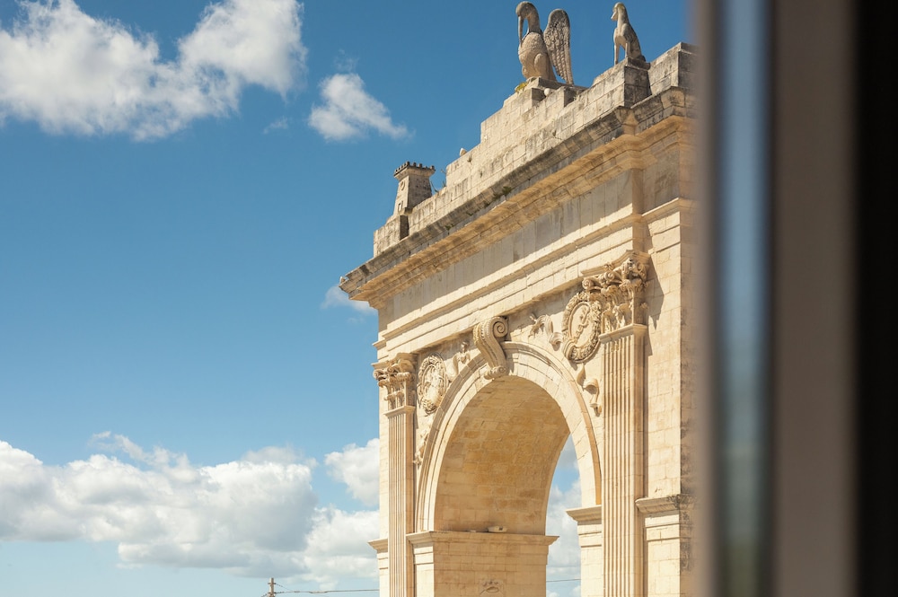 Noto Boutique Hotel