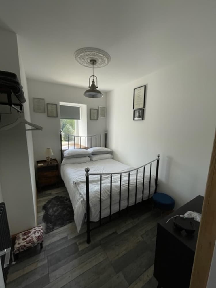 6 Guests - 3 Bedrooms - Sea View - Pet Friendly