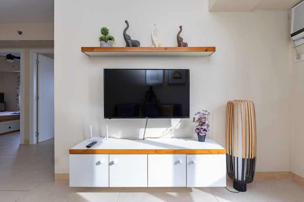 2-bedroom Retreat in Avida Riala Prime Location