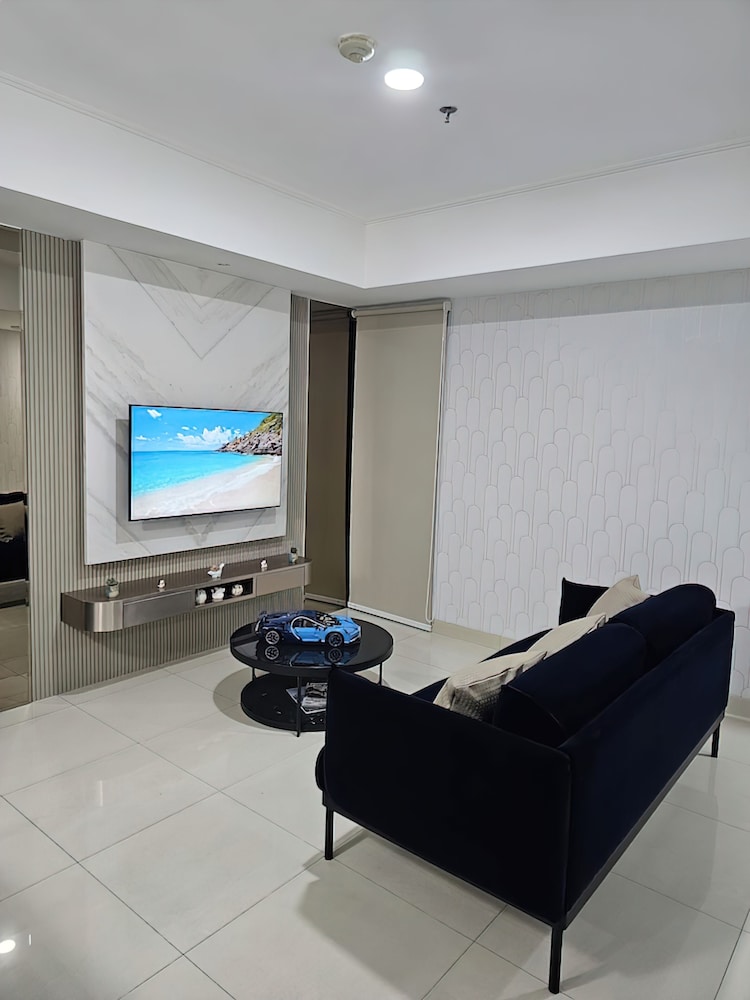 Springhill Royale Suites Sky Pool
