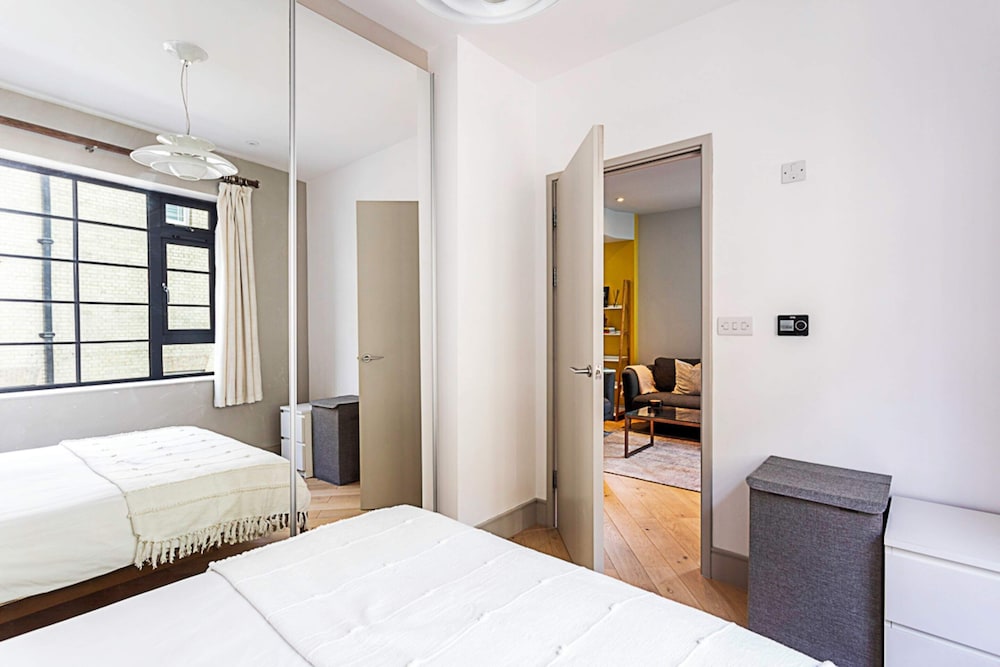 Modern Brentford Flat view 2