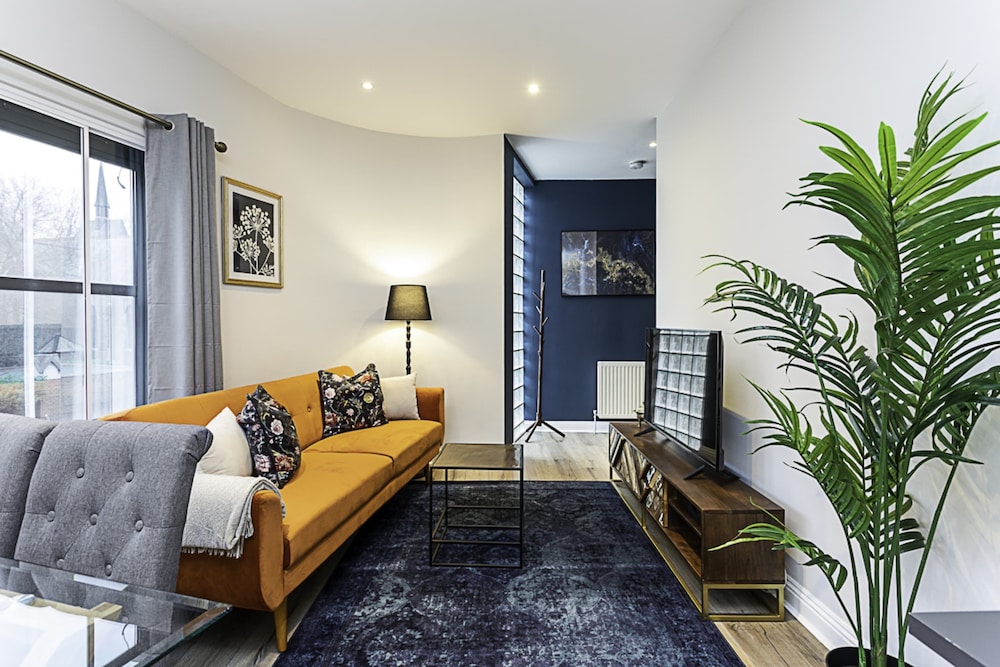 Gorgeous Roehampton Flat