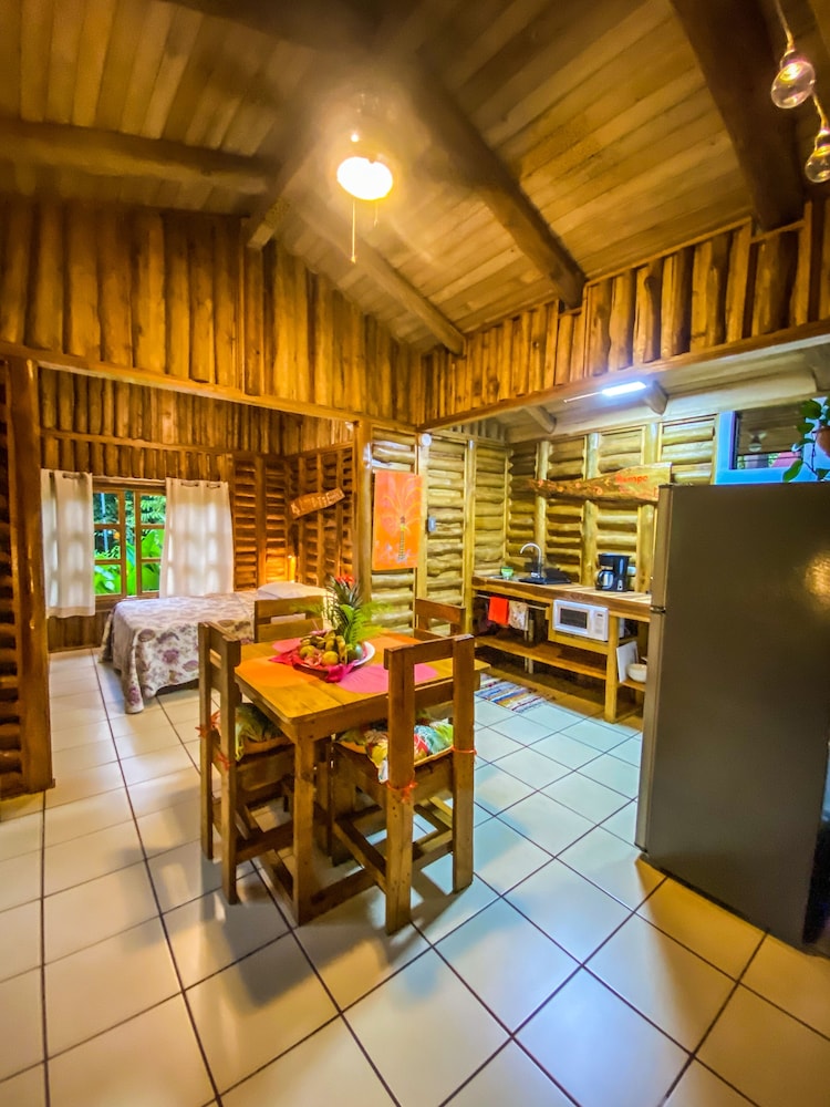 Cabanas Lamaite - Property Image 1