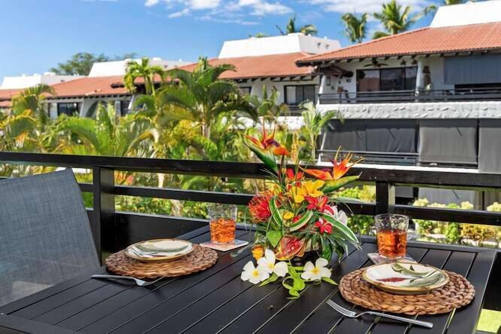 Ocean Views - No Stairs! - In Unit Washer/dryer - BBQ - Vrkcv