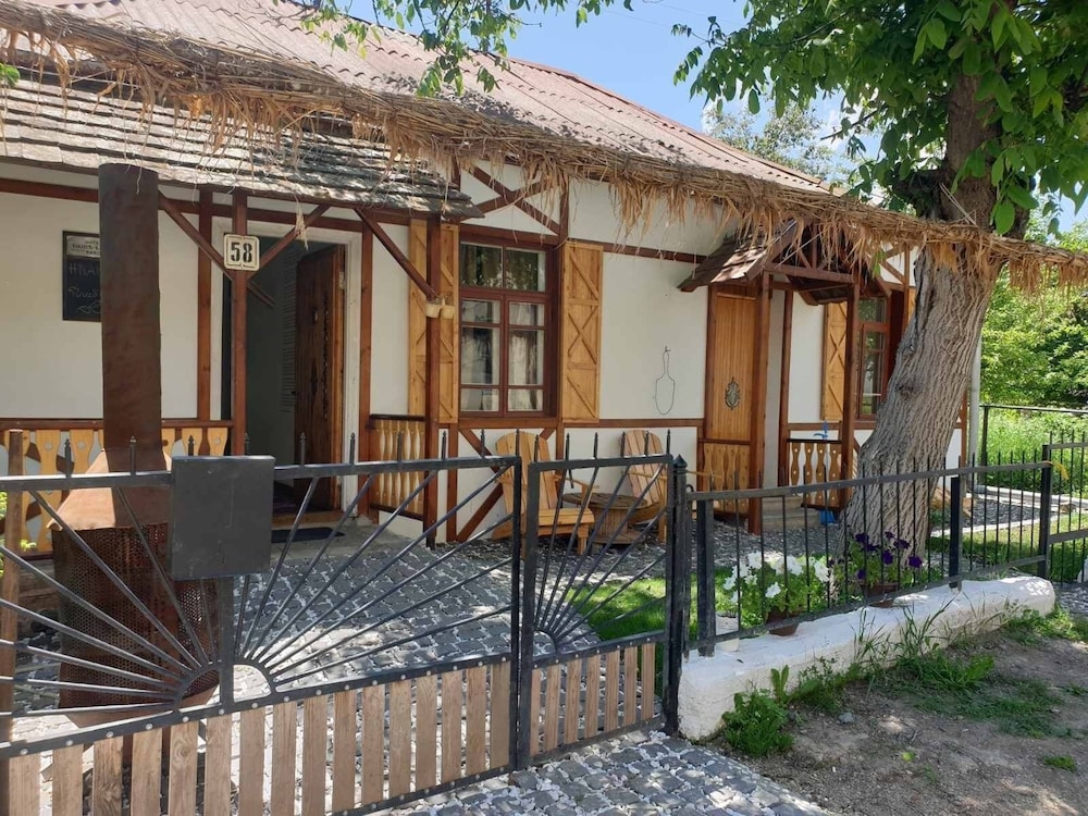 Hnameni Stepanavan Guesthouse, photo 15
