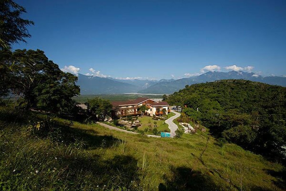 Yi-He Golden Homestay