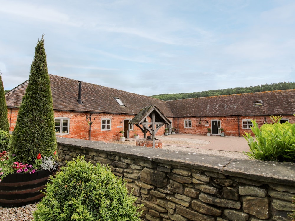 Trooper's Barn