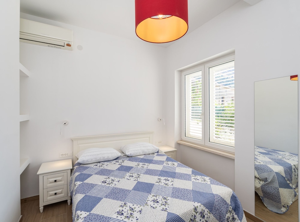 Apartment Nikolica