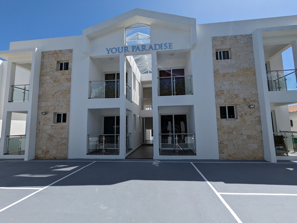 Hotel Welcome To My Paradise - Image 1