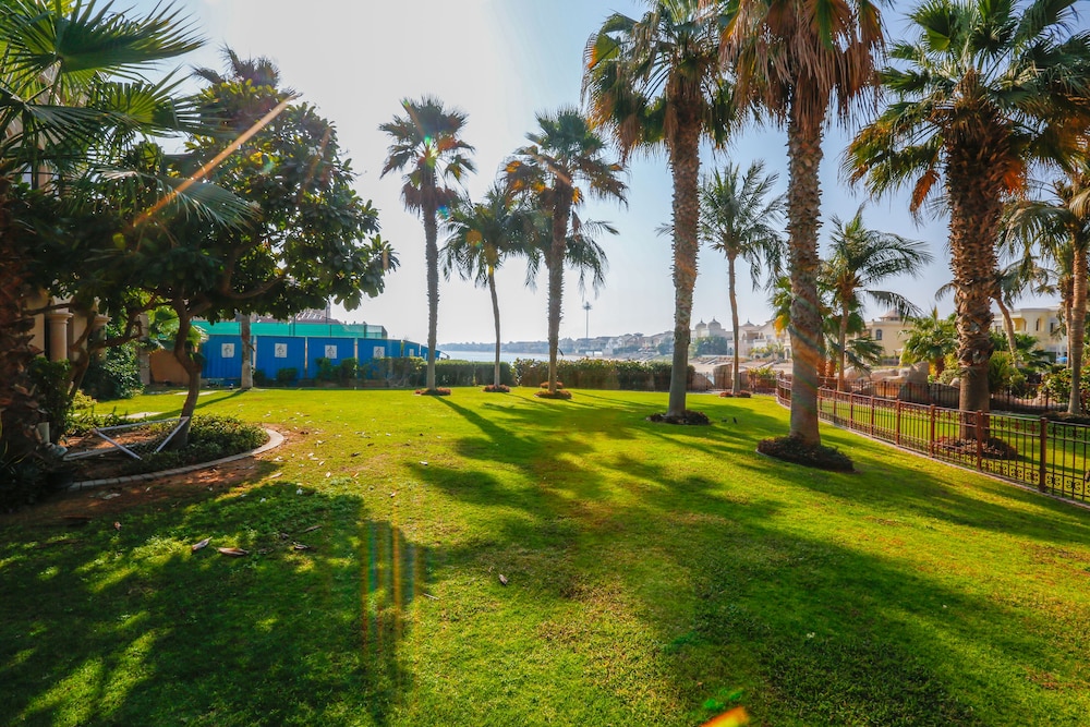 Kennedy Towers - Canal Cove N