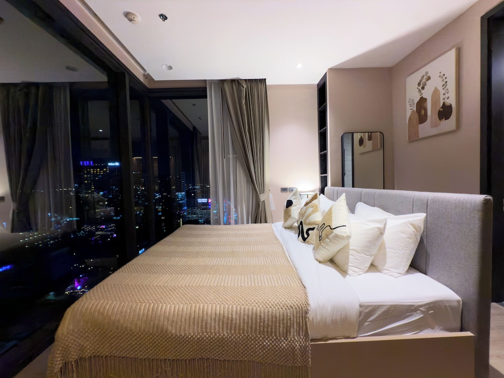 Luxury 2 Bed Room Sea View With Large Bath Tub In Balcony