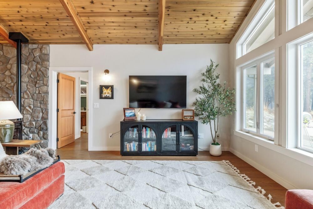 Chiloquin Ridge River Retreat