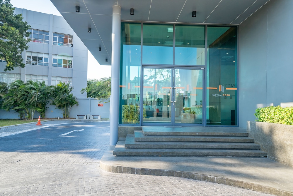 YK Condotel Pattaya