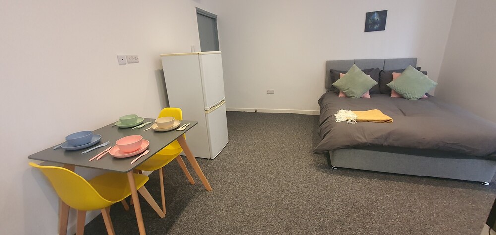 Luxury 2 Bedroom Apartment