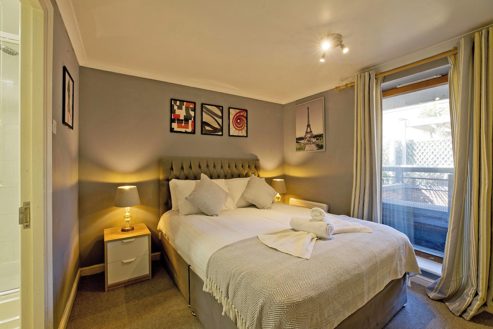 Imperial Meridian Place Apartment