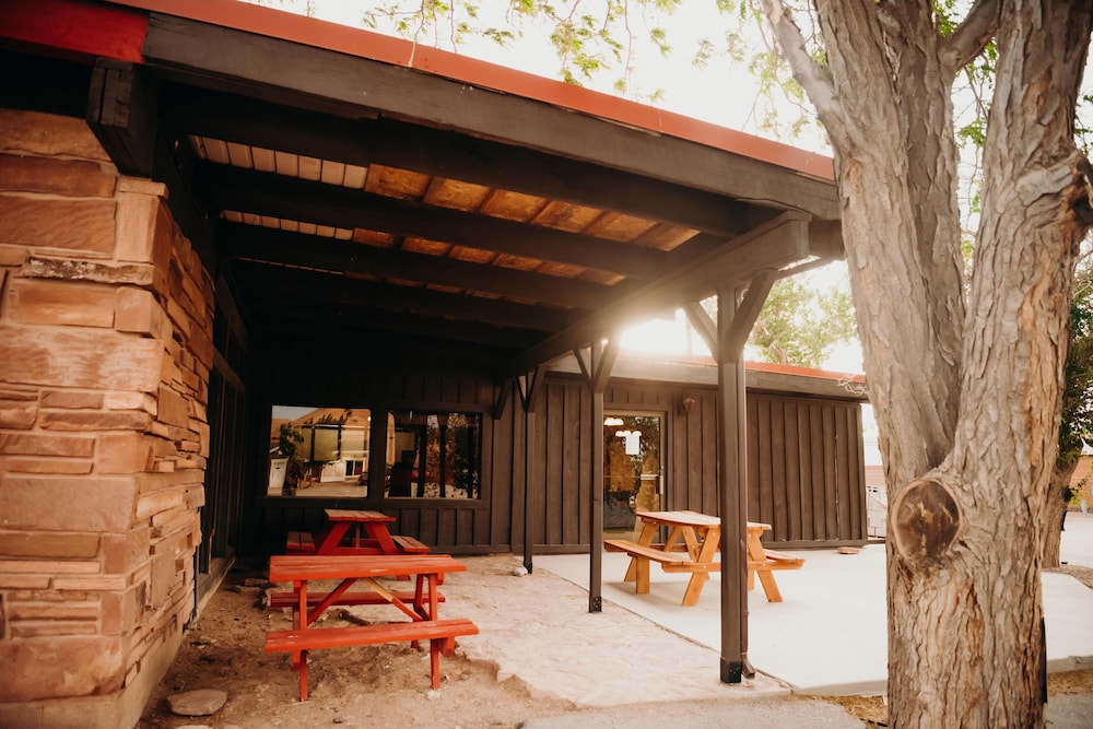 Dukes Slickrock Campground & RV Park