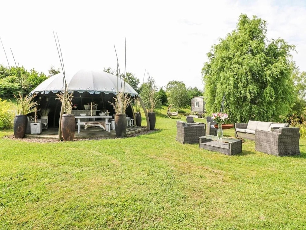 Shepherd's Lodge- Wood Burner- Hottub- Wellnessspa