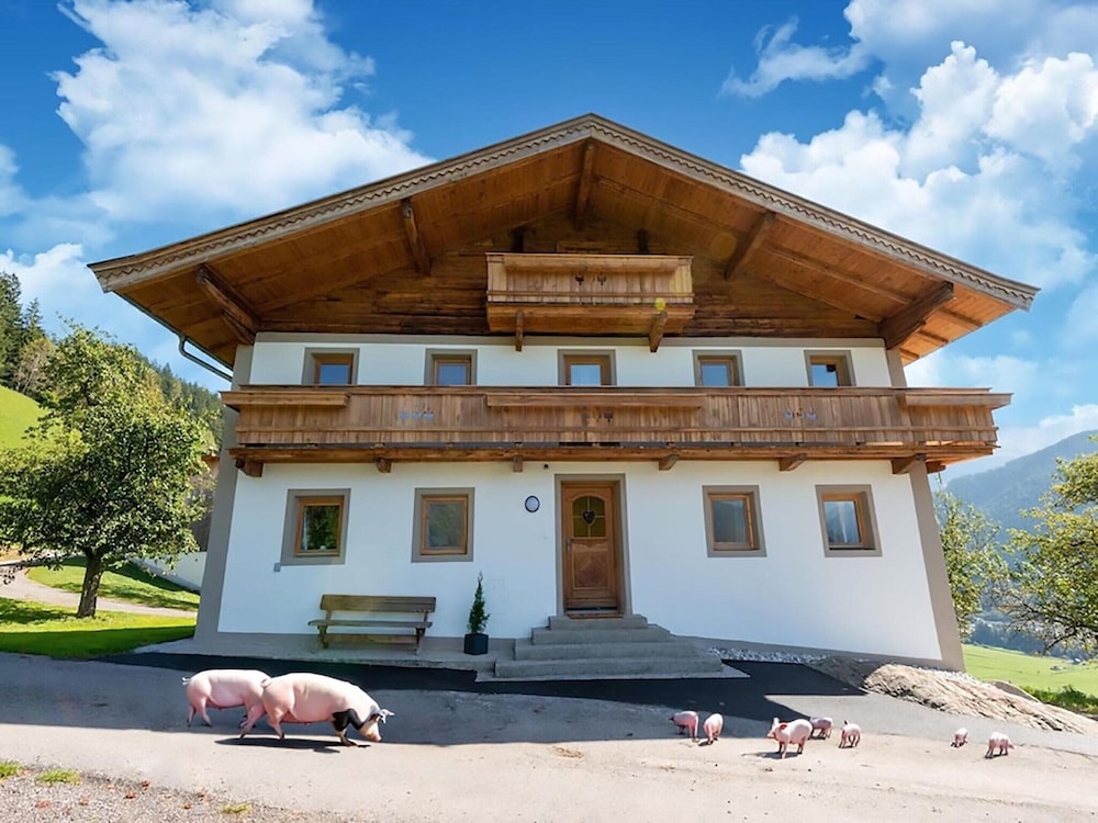 Renovated Farmhouse Stoanerbauer With View