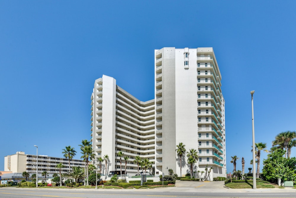 Eclectic Daytona Beach Condo w/ Breathtaking View! view 5