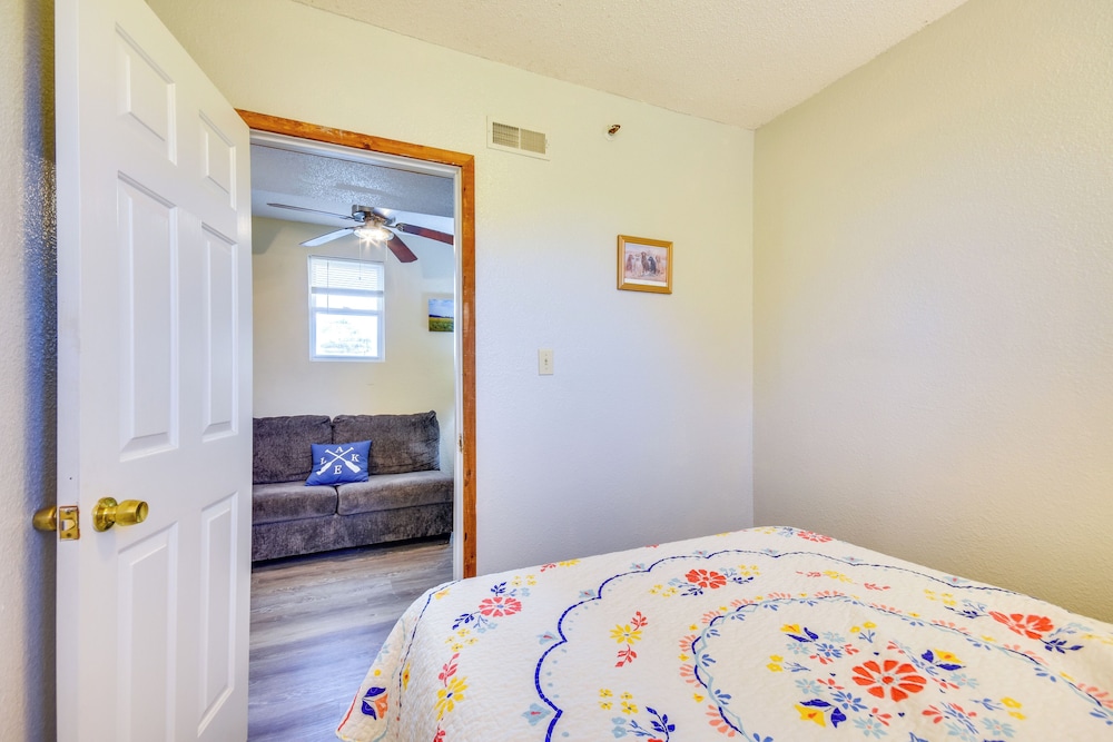 Pool & Fishing Access: Apt Near Mark Twain Lake