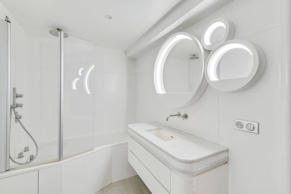 Exceptional Apartment - Near Eiffel Tower