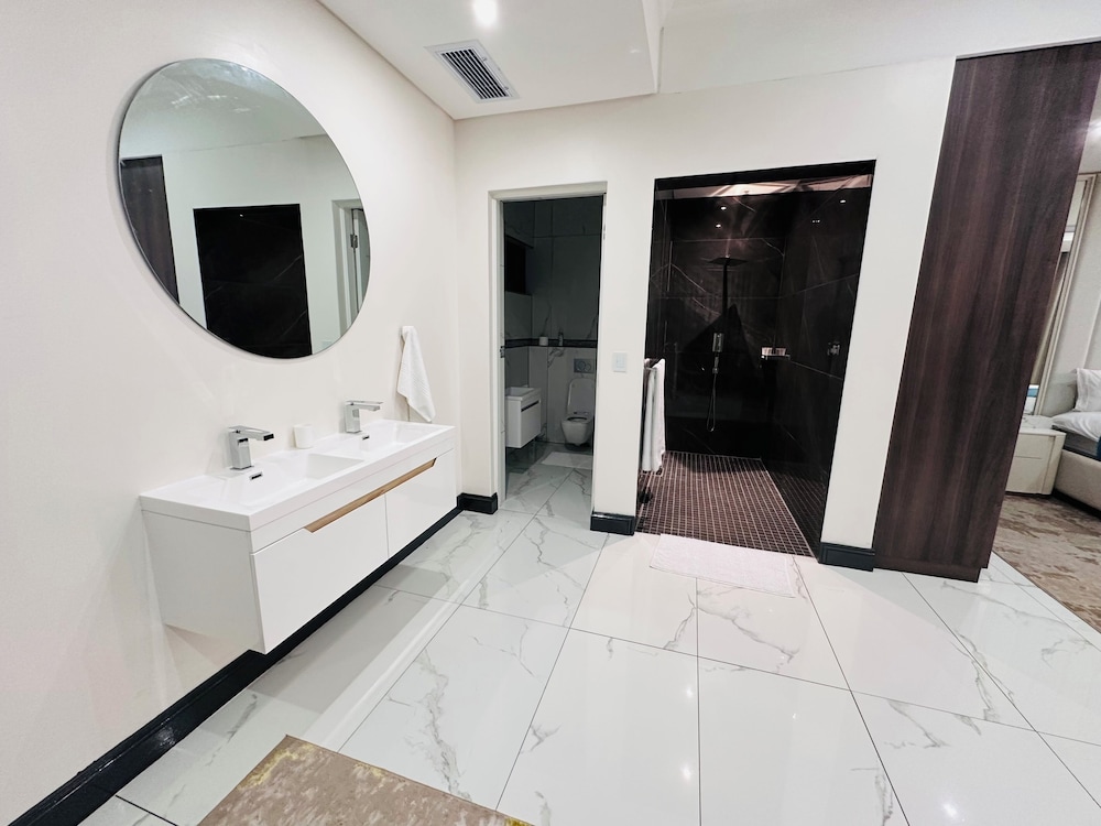 H & H Boutique and Spa