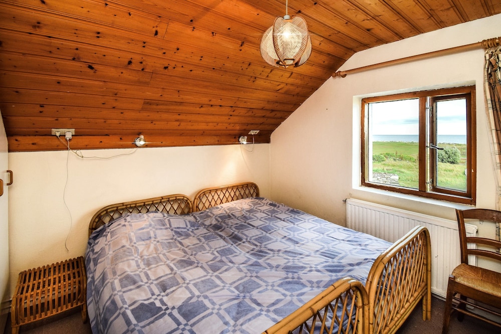 House Breiðabólsstaður view 3