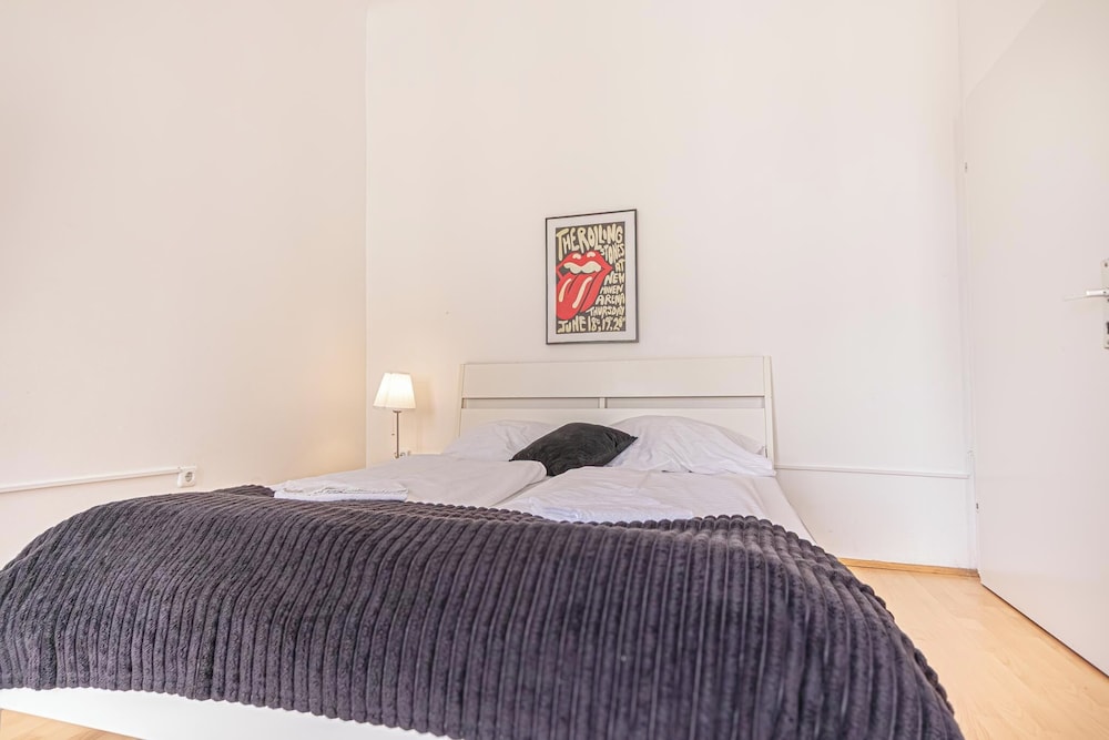 Affordable 3BR Apartment Rathausplatz