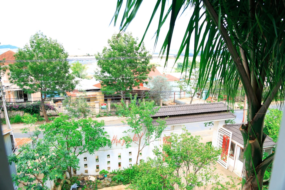 Hoai Huong Homestay