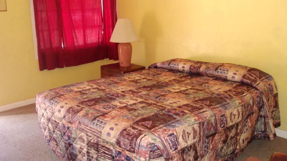 La Siesta Motel
