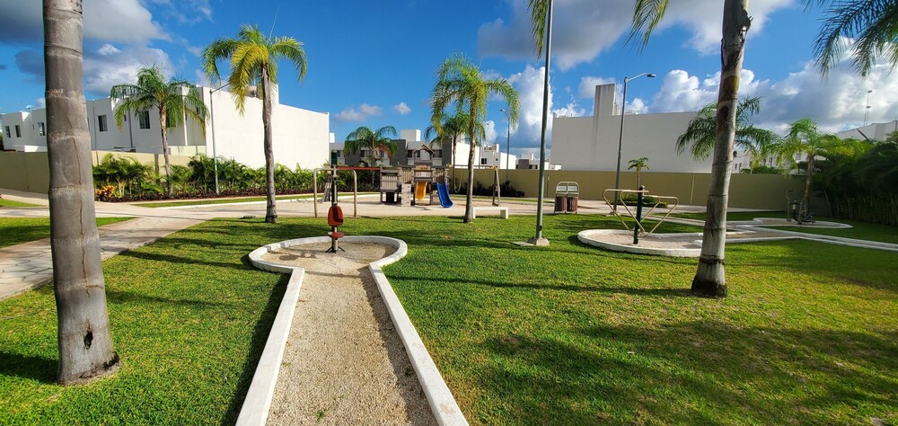 JARDINES DEL SUR 5
