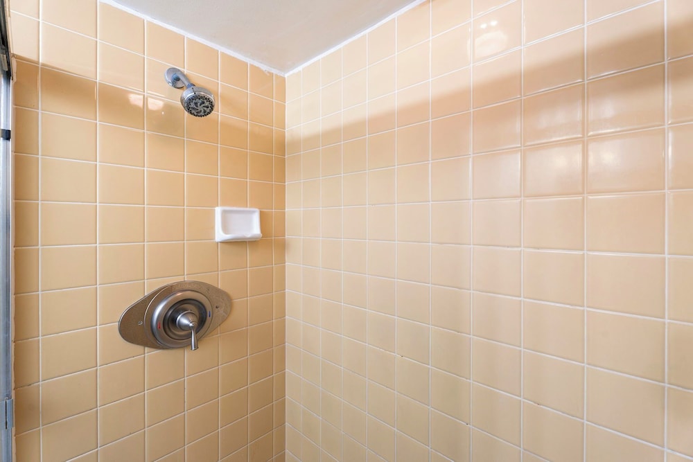 Island Retreat With Concierge - Central AC - Walk to Beach - Vrkcv