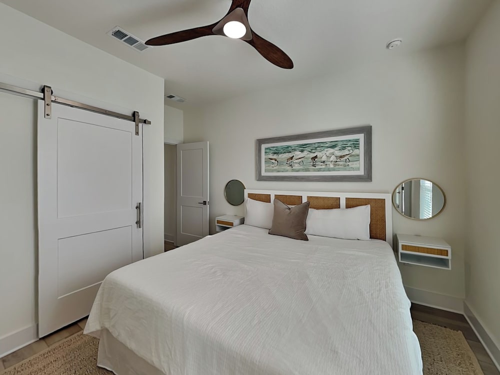 Yacht Harbor House by Southern Vacation Rentals