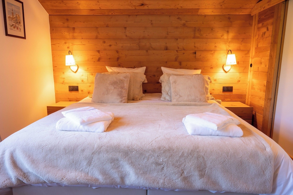 Cozy Chalet 3br/6p With Balcony - Megeve