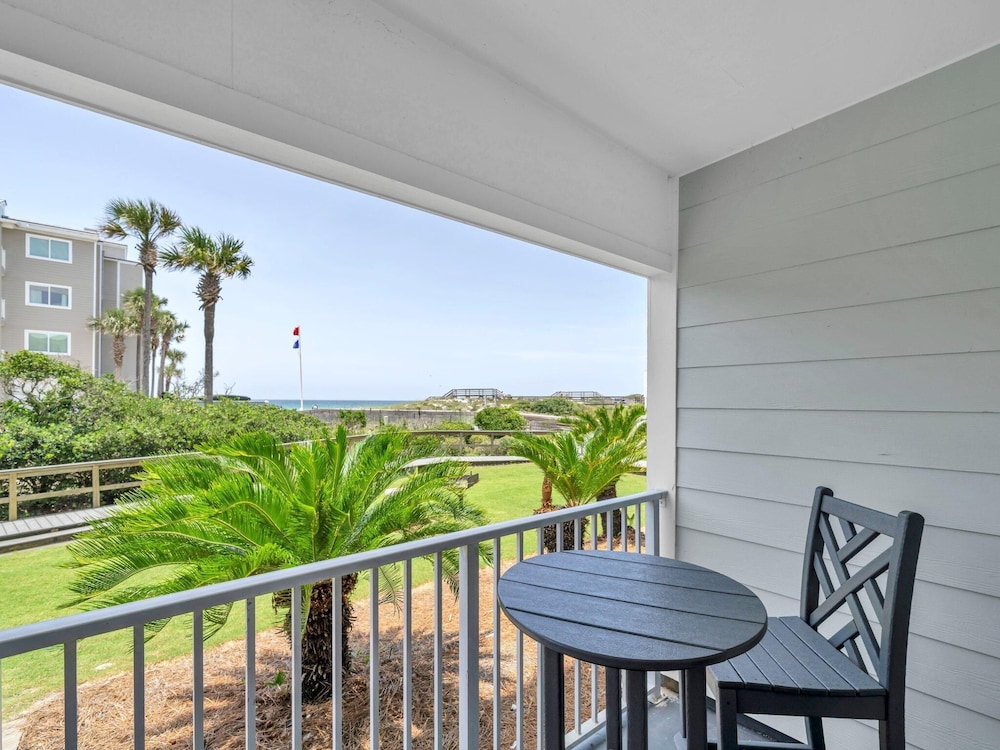 Beachside Villas 613