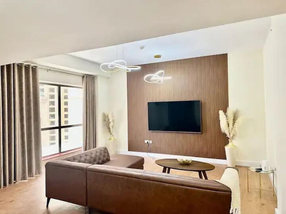 2BR Luxury Apartment Marina View