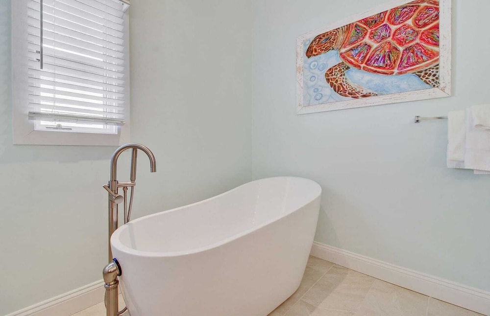 Grand Pavillion 11 by Avantstay Beach Access, Wild Dunes Community